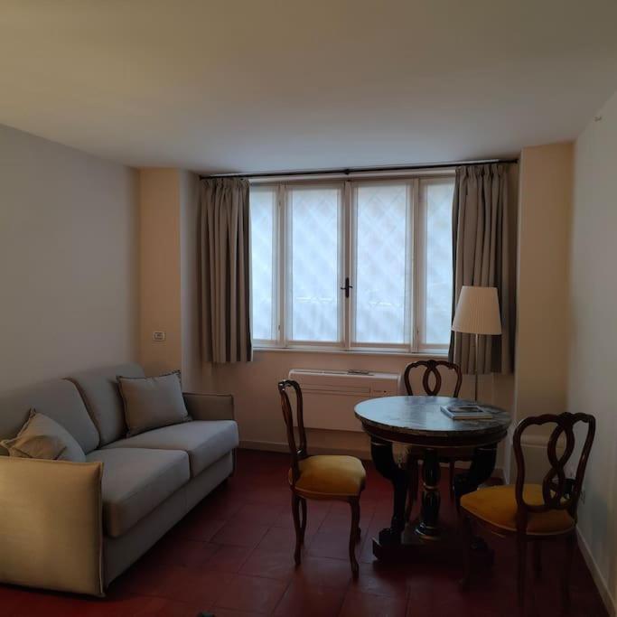 Discover The Pantheon From The Berardi Studio Flat Roma Exterior foto